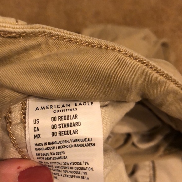 American Eagle khaki kick bootcut - Picture 3 of 3